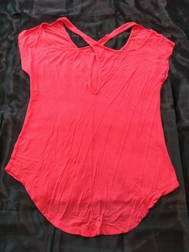 Pasarela Niña Para Mujer Talla Mediana Coral/Rosa Corazón Manos Amor Cruzado Espalda T - Imagen 4 de 6