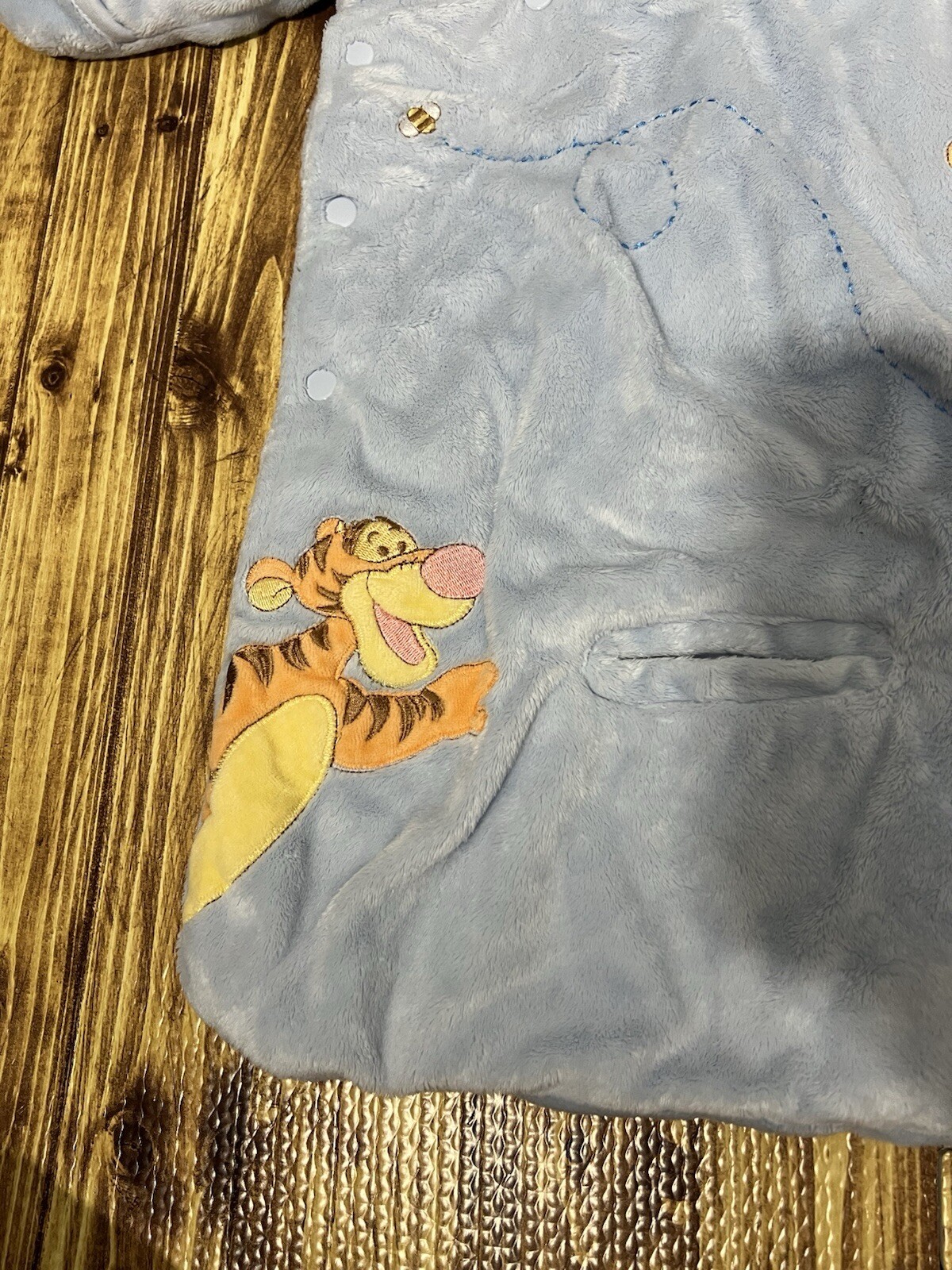 Picture 4 of 10