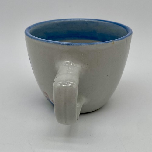 Vintage MA HADLEY Hand Painted Stoneware Pottery Blue PIG The End Cup Flaw - Picture 4 of 8