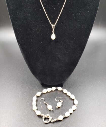 **Vintage Sterling Silver Genuine Baroque Pearl Heirloom Quality Jewelry Set** - Picture 2 of 10