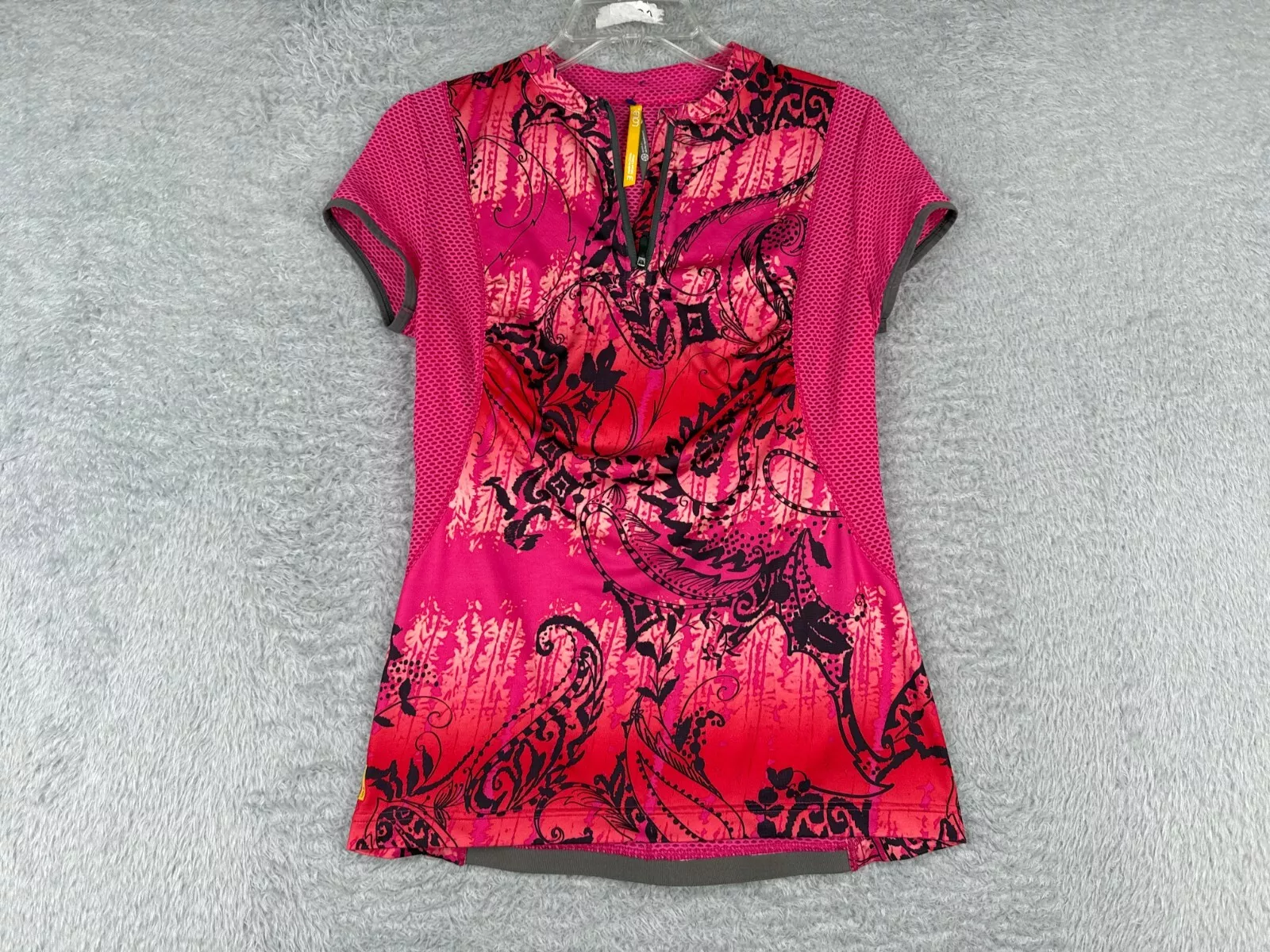 lole cycling short sleeve 1/4 zip paisley polyester blend shirt