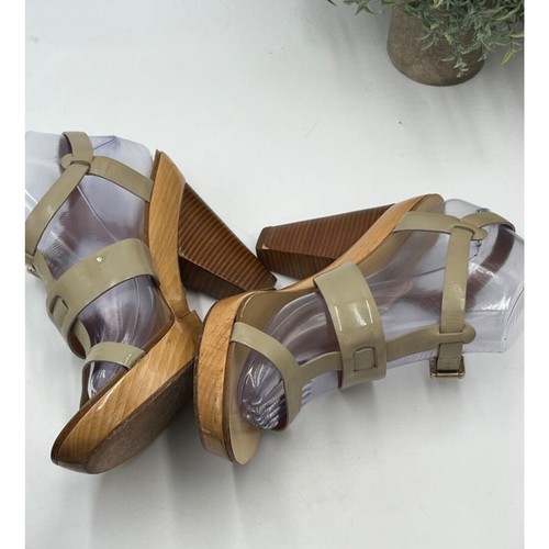 Women's Givenchy Tan Patent Leather High Heel Platform Sandals Sz 38/7 - Picture 15 of 17