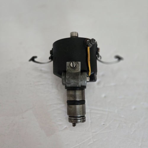 Vintage BOSCH DISTRIBUTOR VOLKSWAGEN 0 231 129 019 JFR4 Porsche 356 BUS BUG - Picture 3 of 4