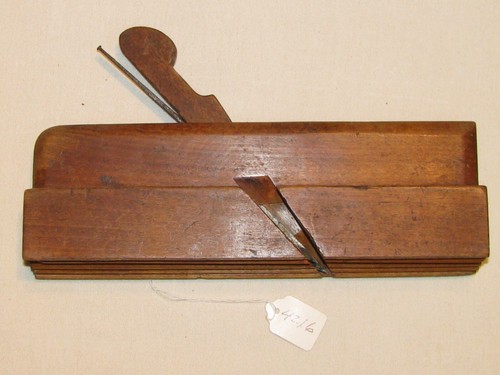 Molding Plane - BROWN & BARNARD - QUIRK, OVOLO, FILLET, FILLET - 7/8 INCH - Picture 4 of 8