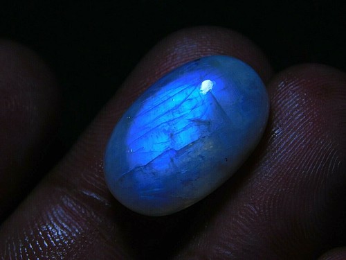 18 Cts Natural Gemstone Blue Fire Oval White Rainbow Moonstone Cabochon 21x15MM - Picture 5 of 5