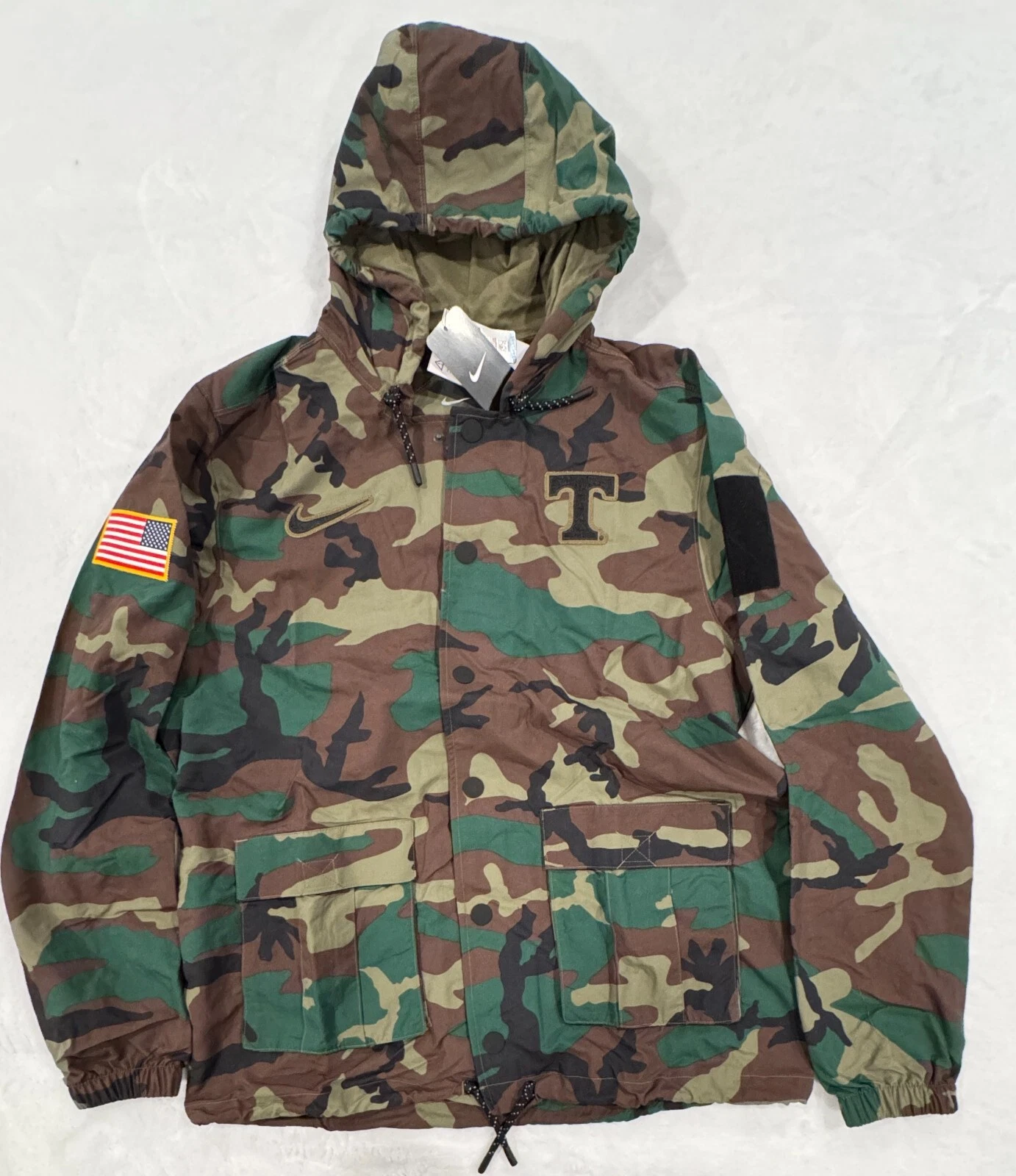Size Large - Nike Camouflage Tennessee Vols USA On-Field Jacket DZ8616-222