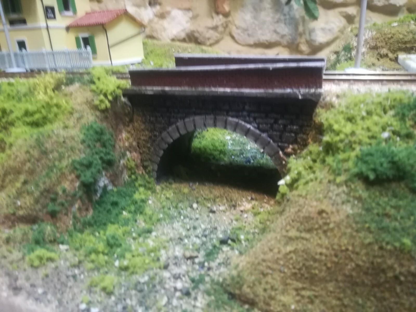 Picture 3 of 6