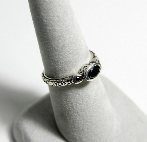 Silpada 925 Sterlingsilber schwarz CZ kleiner schwarzer eleganter Ring Größe 8 R2398 Kubik - Bild 6 von 10