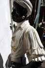 Foto 14 di 16