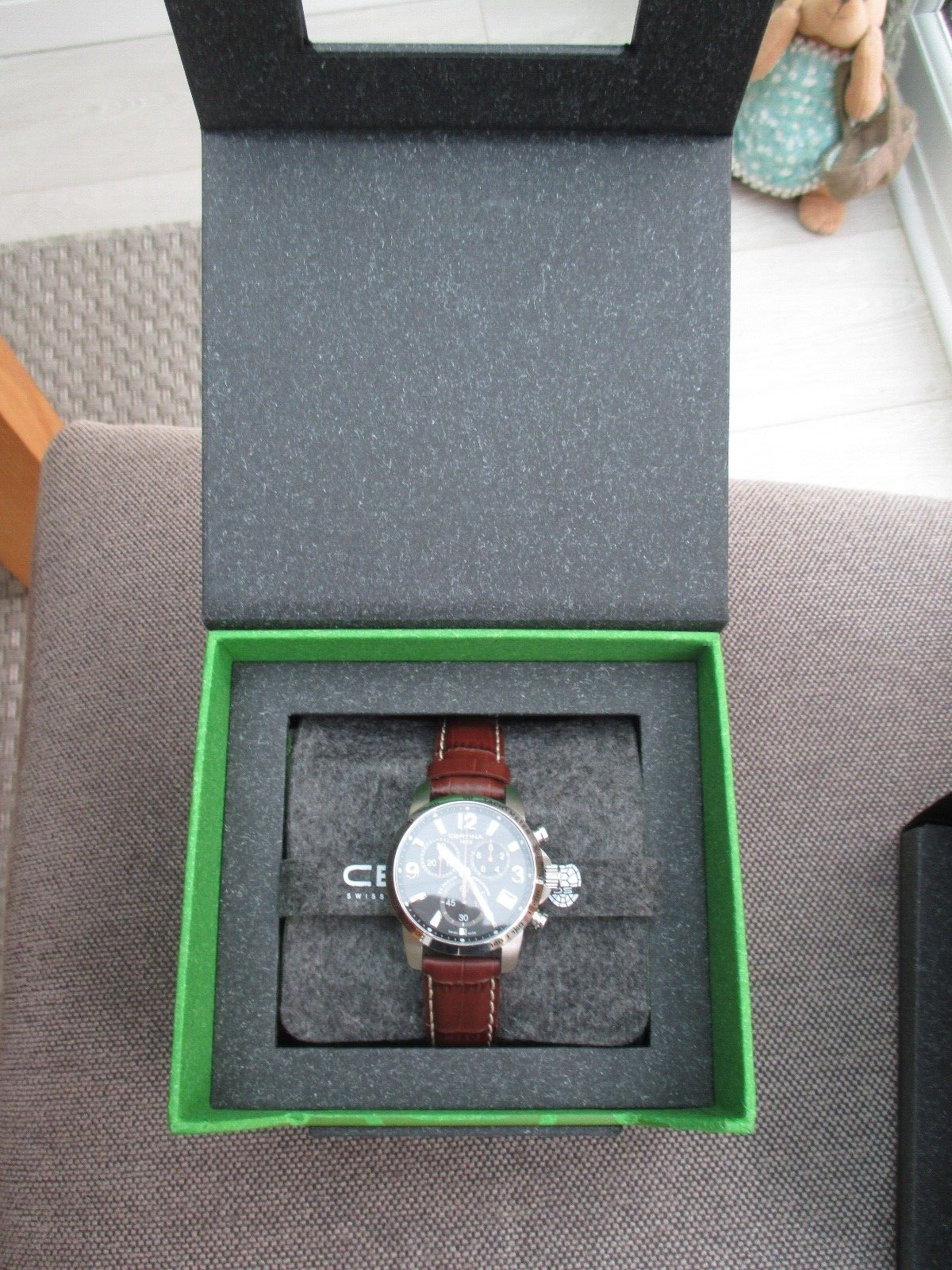 Picture 5 of 10