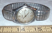 BENRUS 3 STARS ROUND SELF-WINDING WRISTWATCH 1950s