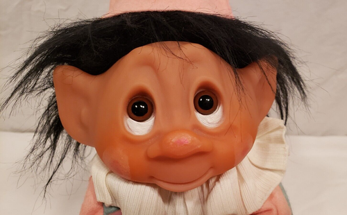 Vintage 1977 Norfin Thomas Dam Jester Troll Doll #604, Pink Blue Outfit, 9 Inch - Picture 5 of 15