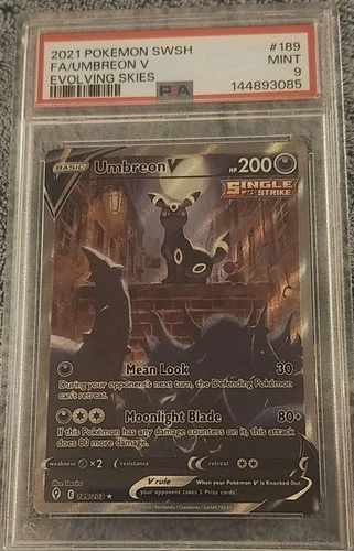 2021 POKEMON SWORD & SHIELD EVOLVING SKIES #189 FULL ART/UMBREON V PSA 9