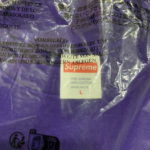 Camiseta Supreme SS23 Primavera/Verano23 Púrpura Humo Algodón Para Hombre Talla Grande Nueva Con Etiquetas - Imagen 4 de 5