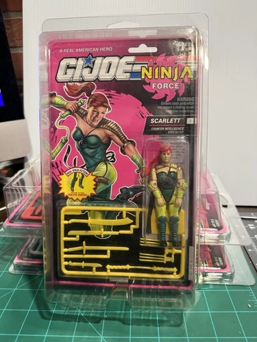 Hasbro GiJoe Ninja Force Scarlett 1993 MOC MOSC SEALED With UV Protective Case