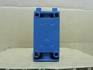 Telemecanique ZCKJ2H7 Metal Limit Switch Body for ZCKE Series Actuator Head