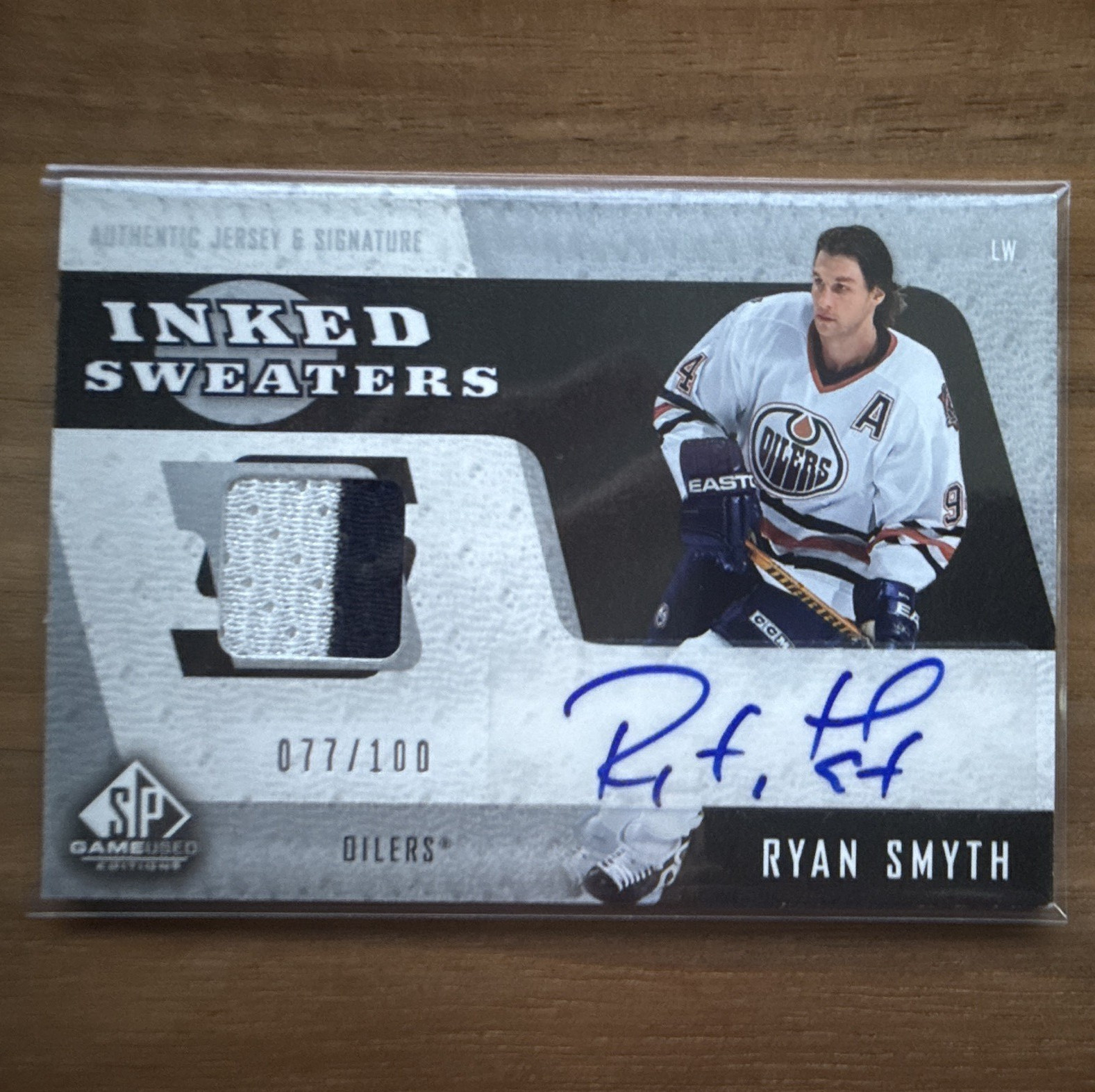 Upper Deck 2006-07 SP Game Used Ryan Smyth Inked Sweaters Auto Jersey #94 77/100