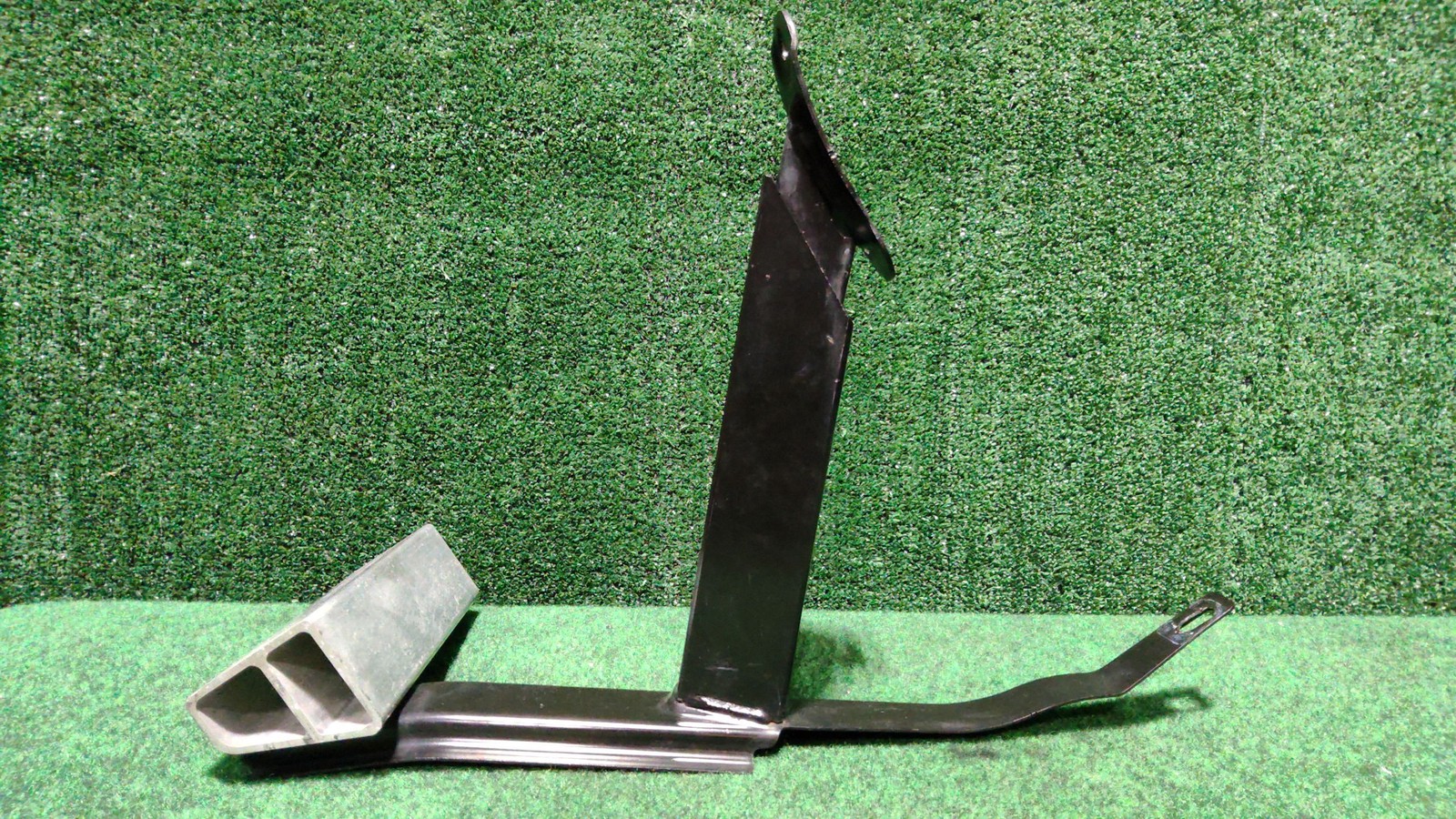 2014-2021 Mercedes Benz C300 Front Reinforcement Left Strut Oem A2056208000