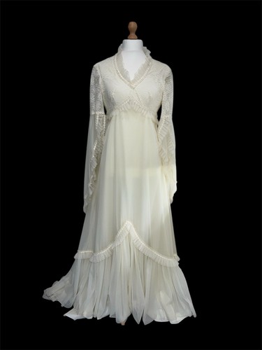 Vtg 60’s Boho Hippie Wedding Dress Gown Ivory Cream lace Angel Sleeve 4 6 8 Uk