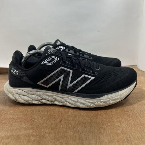 Scarpe da corsa New Balance 880 v14 nere da uomo taglia US 10 M880B14 - Foto 1 di 9