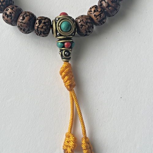 Pulsera ajustable con cuentas de palo de rosa con imitación turquesa Nepal - Imagen 6 de 8