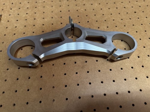 OEM 2018 - 2024 DUCATI PANIGALE V4 V4S V4R TRIPLE TREE CLAMP STEERING STEM - Picture 3 of 7