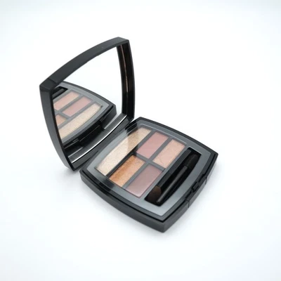 Paleta de sombras de ojos naturales CHANEL LES BEIGES Healthy Glow en tono dorado - Imagen 1 de 4