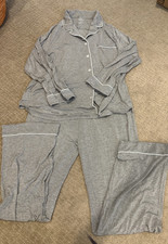 Cozy Earth Gray White Premium Bamboo Pajama Set Button Up Women  s Size M