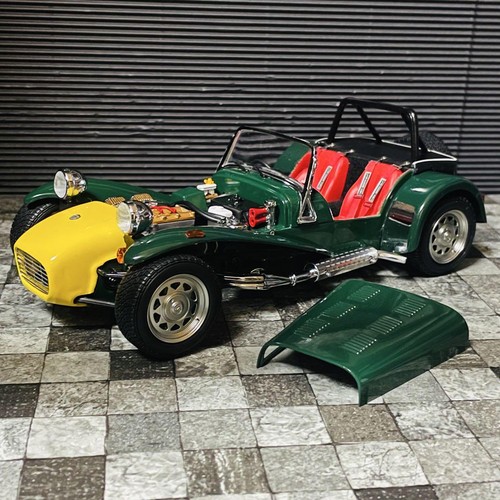 Kyosho 1/18 Caterham Super Seven BDR The Prisoner TV Limited Edition - Picture 5 of 10
