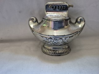 VINTAGE SEMI AUTOMATIC PETROL DESK LIGHTER