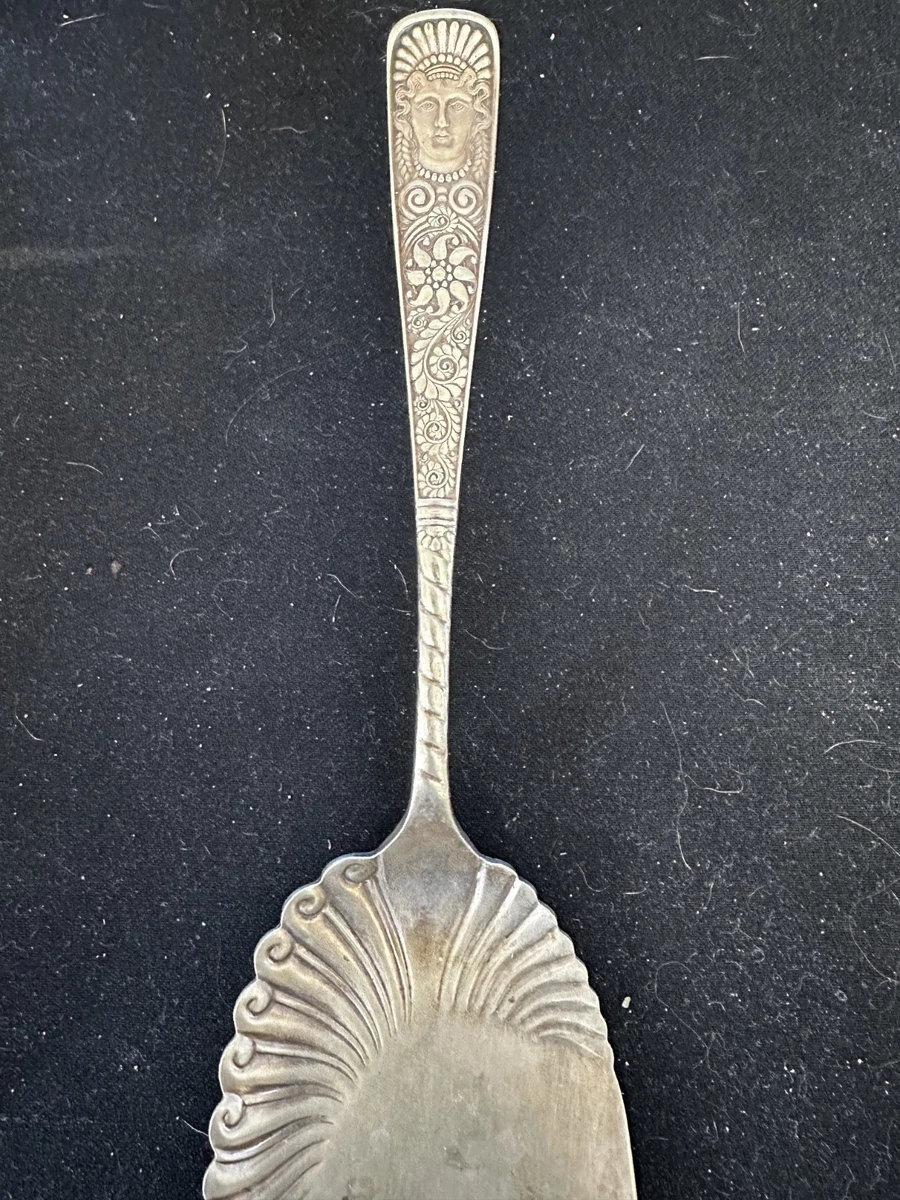 International Silver Cake/Pie Server Antique US Silver-Plated