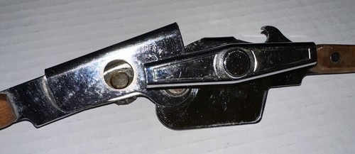 SWINGAWAY Manual Can Opener Vintage 80’s RARE Wood Handles Heavy Duty USA - Picture 4 of 13