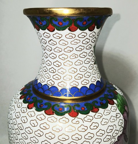 Early 20th Century Chinese Brass Cloisonne Pink Floral Vase - Picture 15 of 24