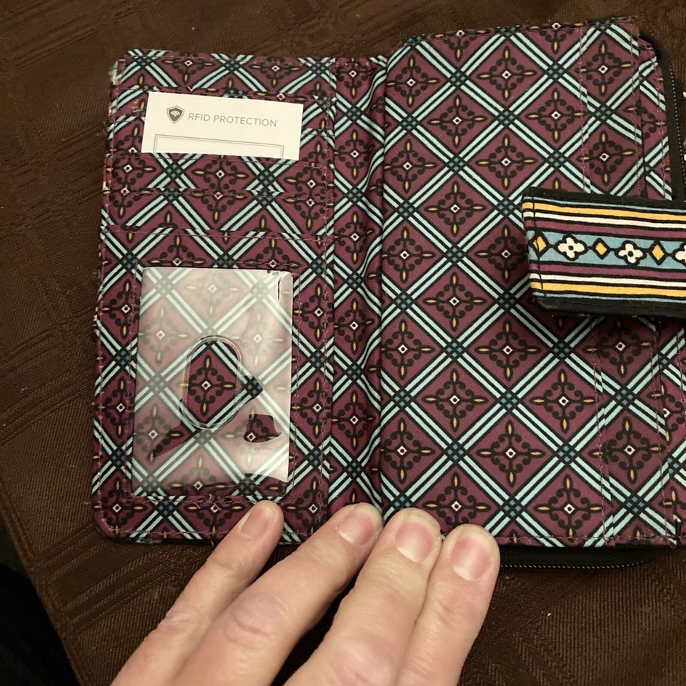 Vera Bradley Vines Floral Iconic RFID Combo Wristlet eBay