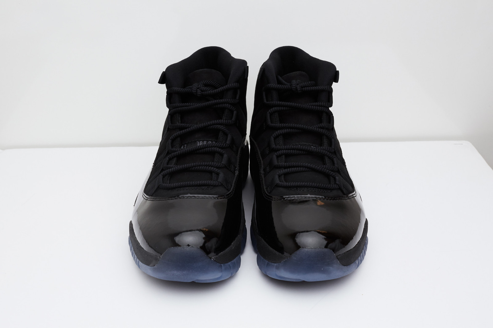 Air jordan xi retro - 11 - - - kleid abschlussball - schwarze 9,5 exklusiv cb8007 Air jordan xi retro - 11 - - - kleid abschlussball - schwarze 9,5 exklusiv cb8007