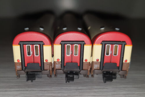 LS Models 77001 set carrozze passeggeri 3 pezzi DB TUI Ferien-Express scala N - Foto 4 di 8