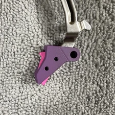 For Glock Aluminum FLAT Trigger for Gen 3-4 fits 17 19 22 23 26 27 34 35 PU/PINK