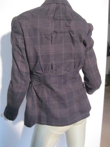 ISSEY MIYAKE ATEMBERAUBENDE EINZIGARTIGE DAMENJACKE HERGESTELLT IN JAPAN GRÖSSE 3 - Bild 2 von 11
