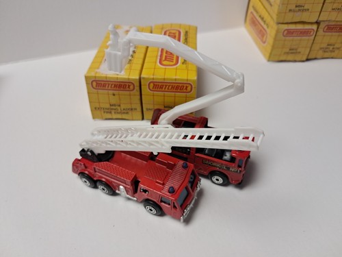 1983 Matchbox MB18 MB63 Fire Truck Snorkel Engine Ladder Set NIB - Picture 3 of 8