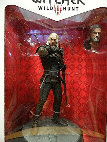 Dark Horse Witcher NEW * Geralt Heart of Stone * Wild Hunt Figure Statue - Picture 3 of 8