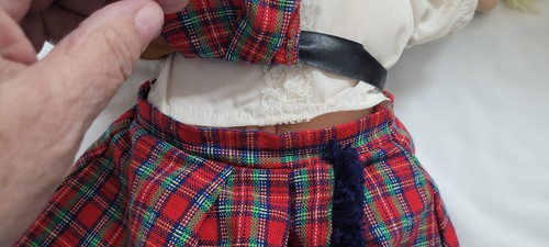 Cabbage Patch Kinder Puppe Weltreisender - Schottland blonde Haare grüne Augen Kilt Zahn - Bild 6 von 13