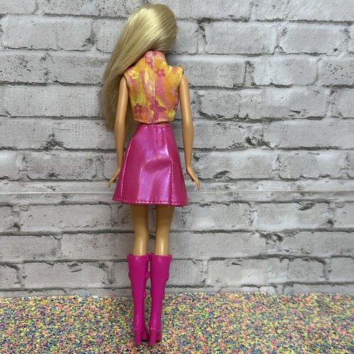 Barbie Doll Purses Galore Walmart Special Edition Mattel 2002 - Picture 14 of 16