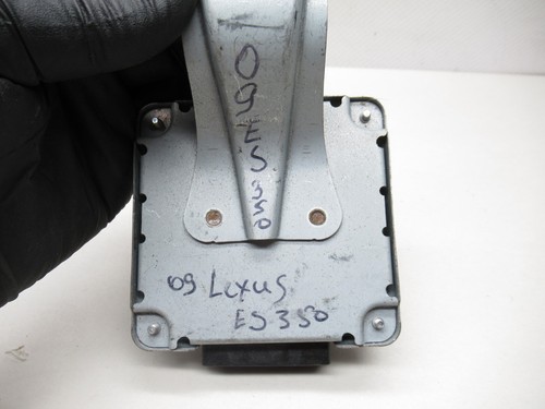 2008-2012 Lexus ES350 Active Mount Control Module 896A0-33010 OEM - Picture 4 of 6