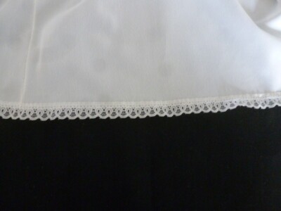 jolie combinaison&fond de robe vintage jolie dentelle T 40/42