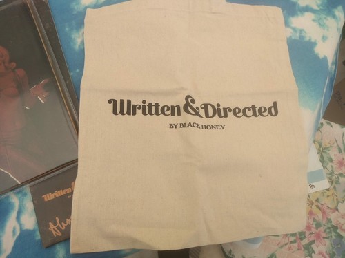 BLACK HONEY Written & Directed LP SIGNED AUTOGRAPHED GOLD VINYL + TOTE BAG@@ - Bild 3 von 3