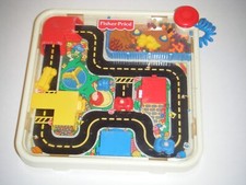 Vintage 1994 Fisher Price Model 2840 Magnet Magna Mover Town Play Set