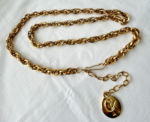 VINTAGE SHINY GOLD METAL CHAIN LINK BELT 36" to 42" long - Picture 2 of 4