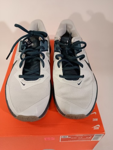 Nike Varsity Compete TR Trainer 3 Herren Größe 7.5 Schuhe CJ0813-005 Neu im Karton - Bild 2 von 7