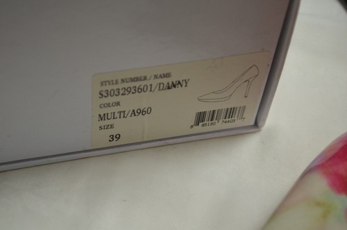 NWT Alice & Olivia Beige/Pink Watercolor Patent Leather 5" Heel Pumps Size 39 - Picture 4 of 12
