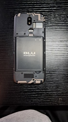 BLU Veiw 2 B130DL Phone (Tracfone only) - Picture 7 of 9